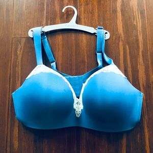 Bra w/ no underwire